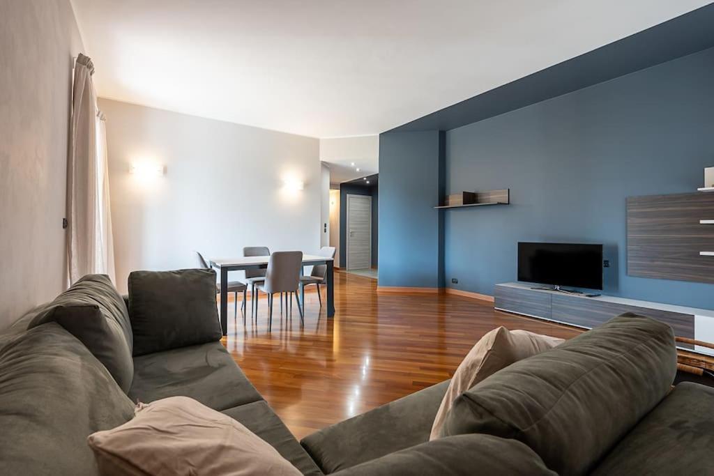 Casa Bianca Bruino, Privacy E Confort Bagian luar foto