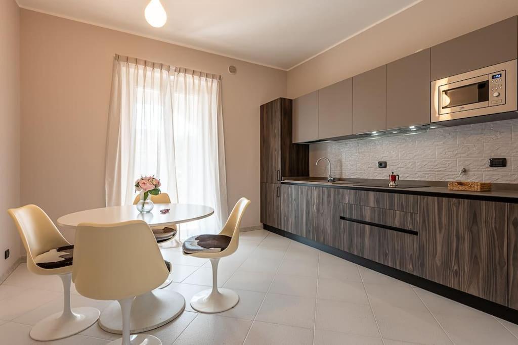 Casa Bianca Bruino, Privacy E Confort Bagian luar foto