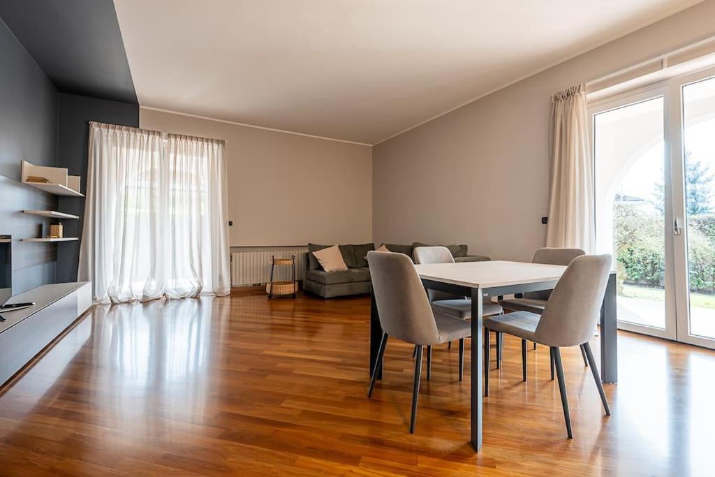 Casa Bianca Bruino, Privacy E Confort Bagian luar foto